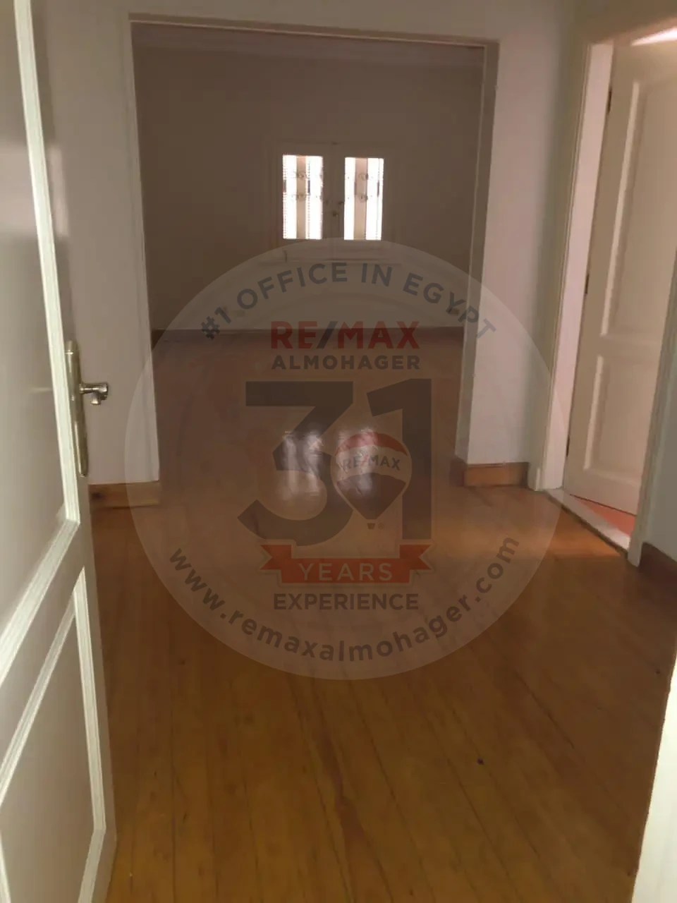 350 sqm apartment for rent in Fifth Settlement