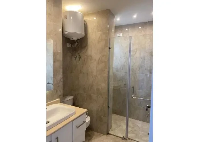 شقه للأيجار في القاهره الجديده