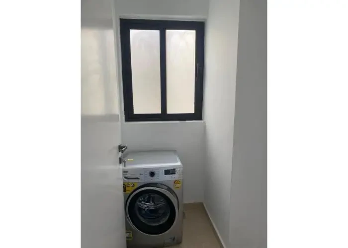 وحده للأيجار في ايستاون