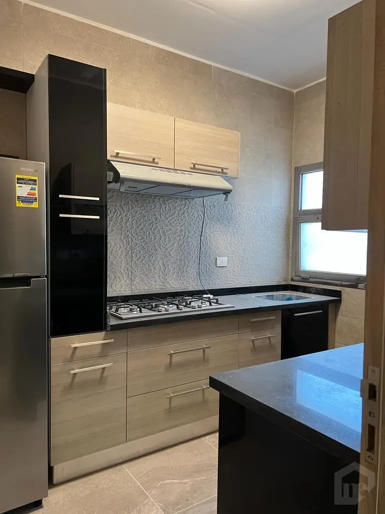 شقه للأيجار مفروش في فيفث سكوير