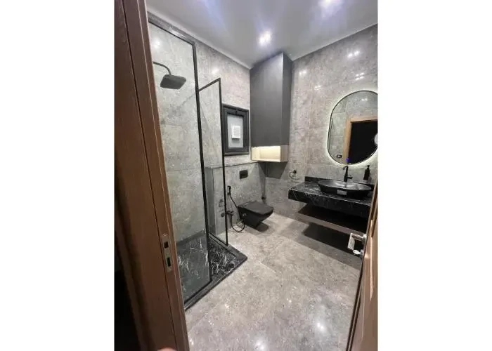 اسعار الايجار في جاليريا مون فالي