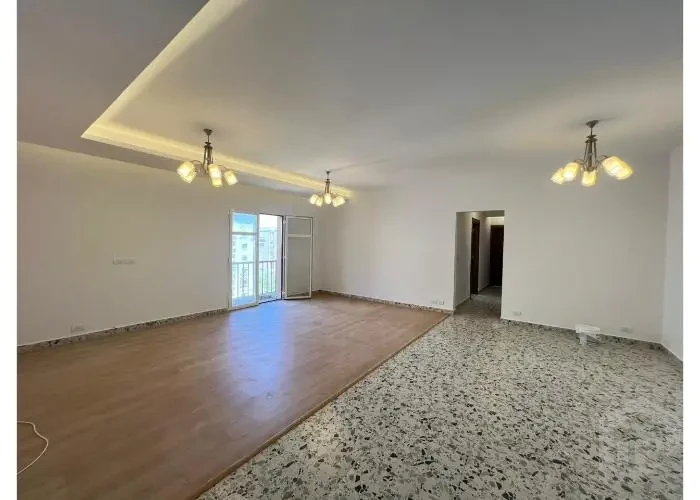 Apartment For Rent In Hyde parl