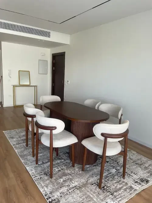 شقة مفروشة تشطيب فاخر في Lake View Residence