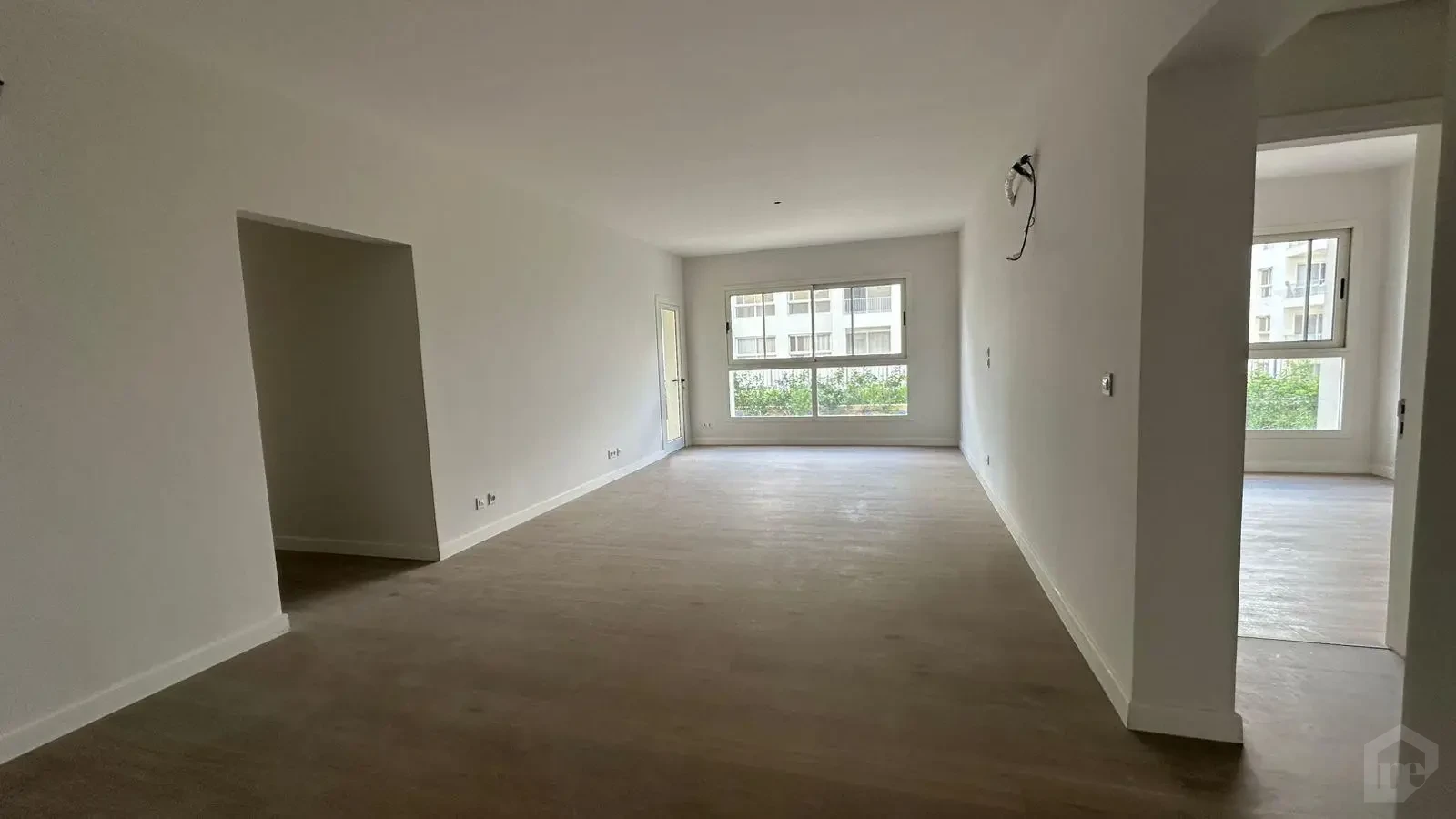 شقة للإيجار ميفيدا