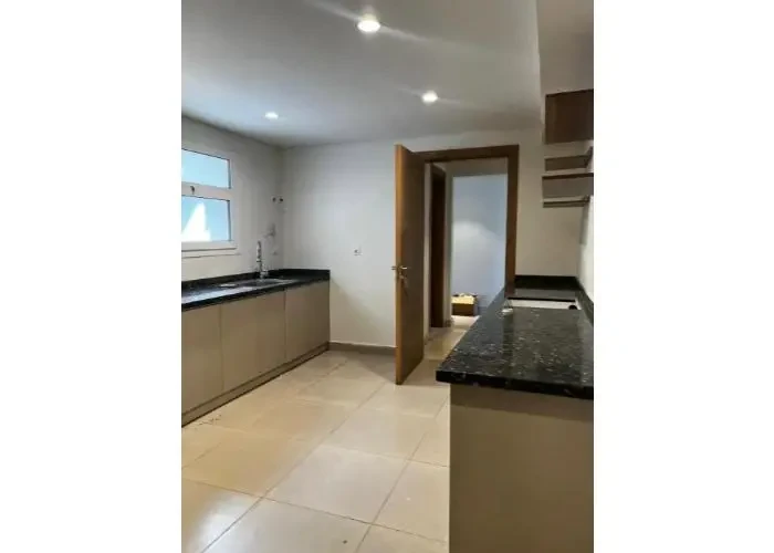 وحده للأيجار في ميفيدا