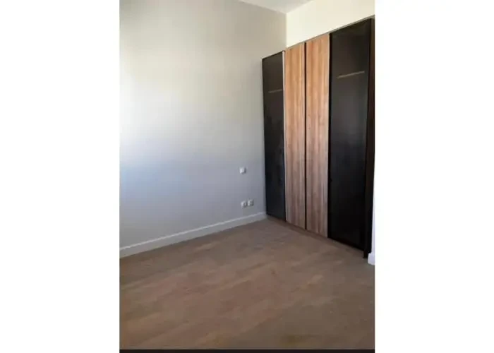 شقه للأيجار مطبخ وتكيفات في ميفيدا