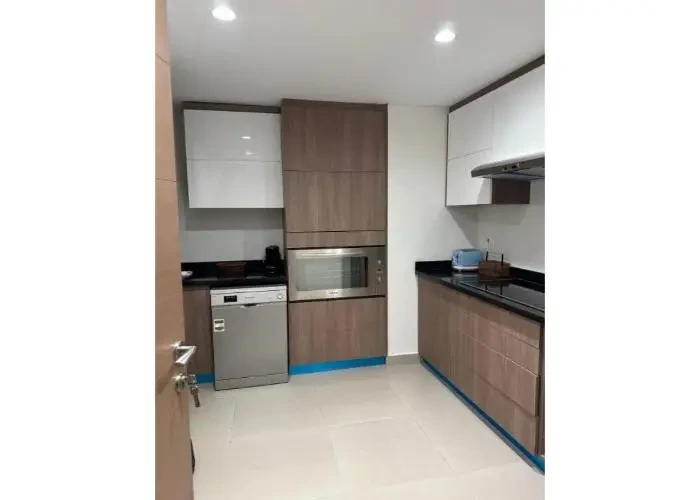 شقه للايجار في ميفيدا