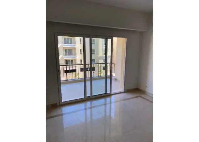 وحده للأيجار في ميفيدا