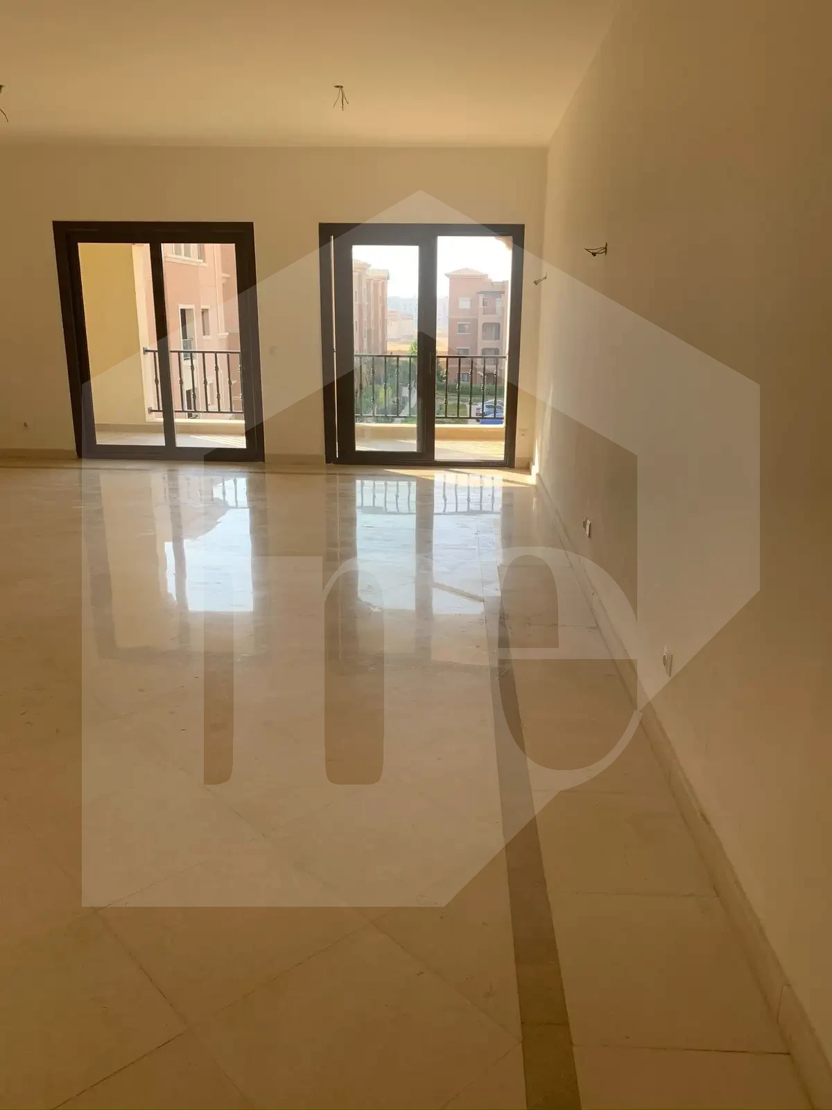 Apartment for rent in Mivida Compound 3 bedrooms 186m