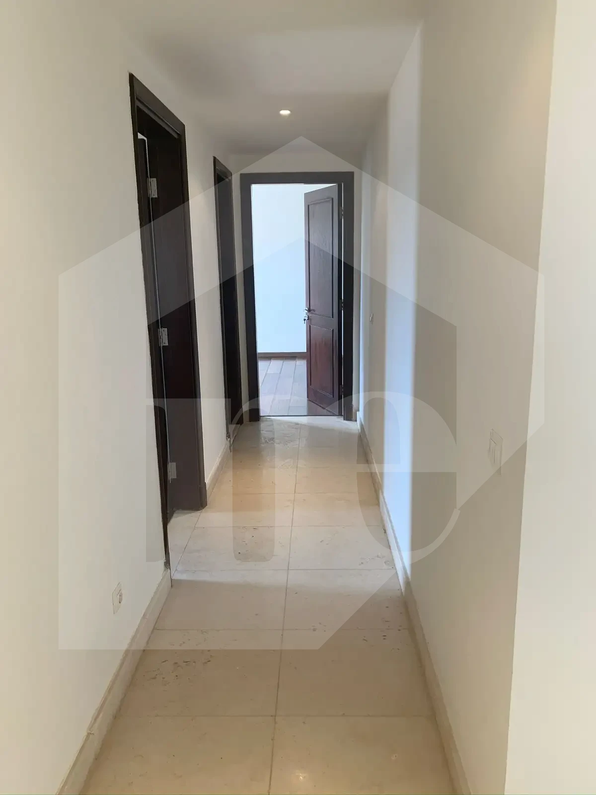 Apartment for rent in Mivida Compound 186m