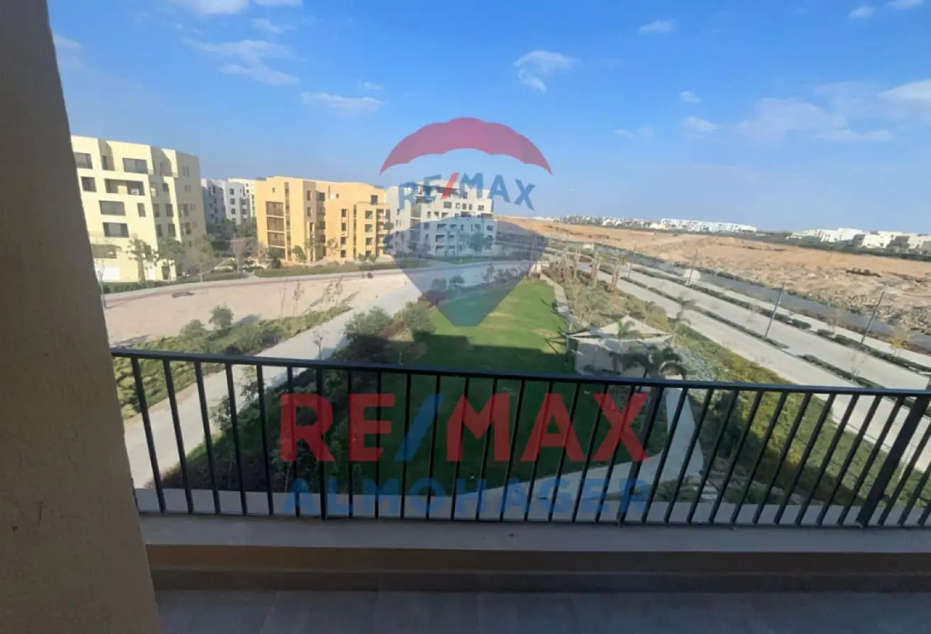 شقة للإيجار في أو ويست – إطلالة مفتوحة على اللاندسكيب