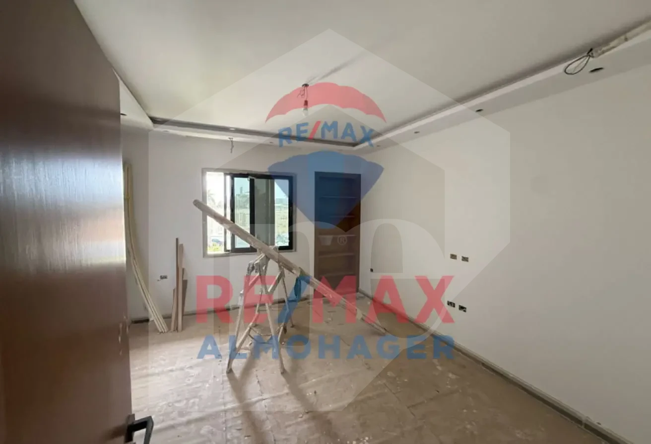 Luxury Apartment for Rent in Six West Sodic West - Club View, Prime Location