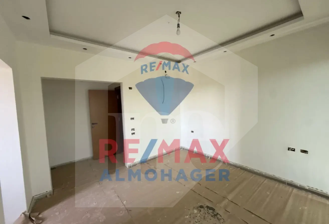 Elegant Apartment Rental - Six West, Sodic West with Exclusive Club View