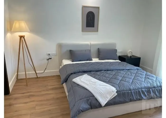 شقه مفروشه للأيجار في التجمع الخامس