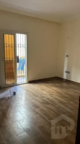 شقه للأيجار في اللوتس الجنوبيه