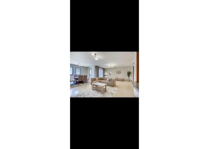 Furnished Apartment For Rent In UpTown