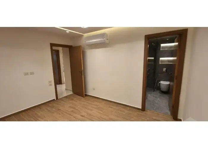 للأيجار في ليك فيو ريزيدنس