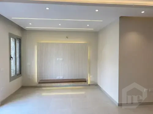 شقة للإيجار بالم هيلز نيو كايرو – مطبخ وتكييفات