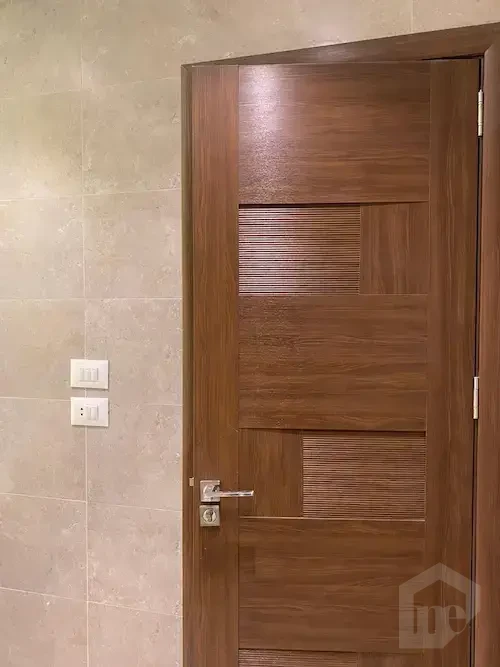 شقة للإيجار بالم هيلز نيو كايرو – مطبخ وتكييفات