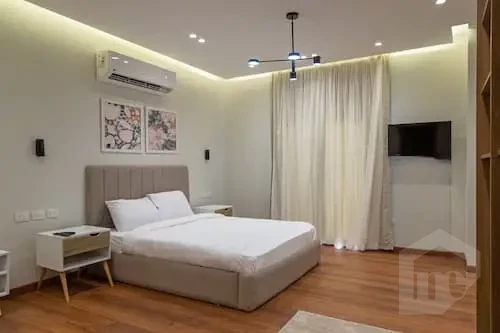 شقة مفروشة 2 غرفة مع تراس واسع – فيليت سوديك