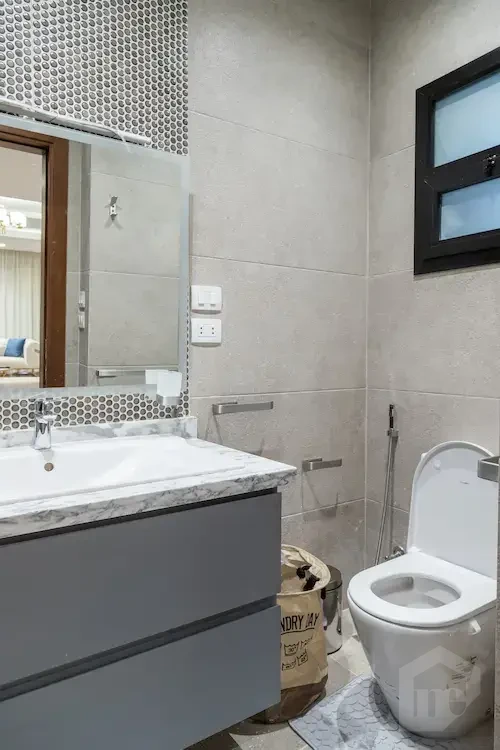 شقة مفروشة 2 غرفة مع تراس واسع – فيليت سوديك