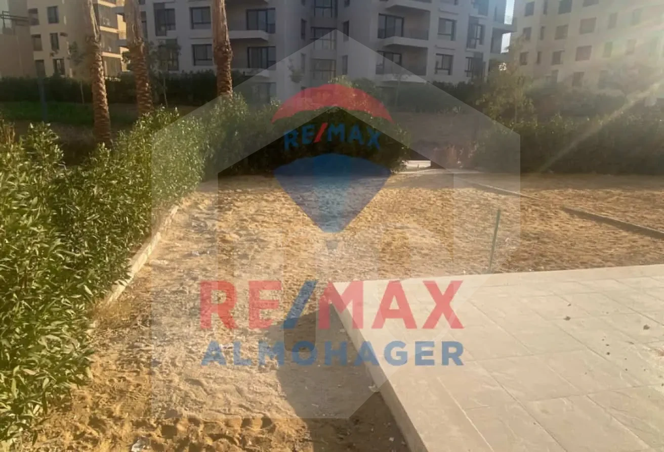Apartment with Exclusive Garden | Tulwa O West 6th October