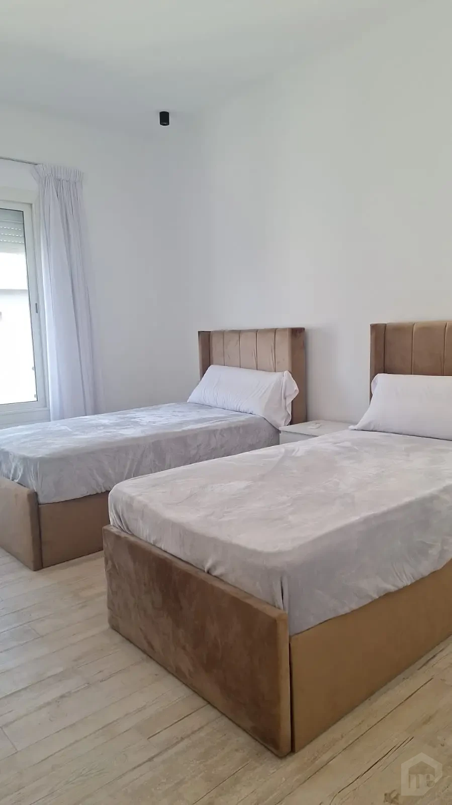 شقة مفروشة صف أول جولف للإيجار – كتاميا ديونز