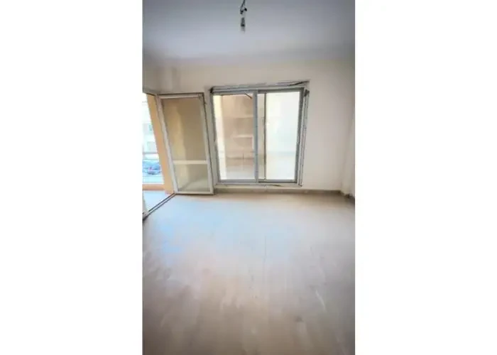 للبيع في جنه