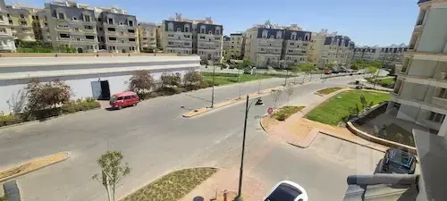 للبيع شقه في ماونتن فيو