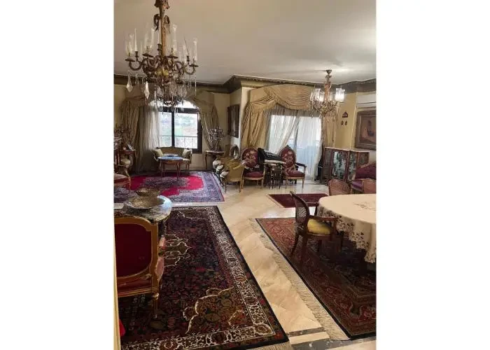 شقه للبيع في النخيل متشطبه بالكامل