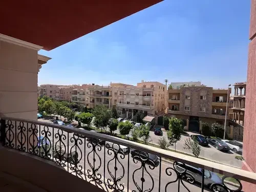 شقة 200م للبيع في النرجس فيلات – موقع مميز