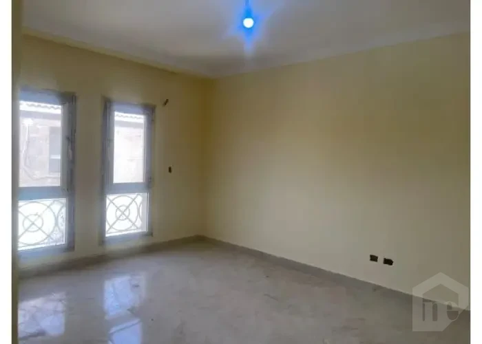Apartment 3 Bedrooms For Sale In  Al Reqaba Al Edaria