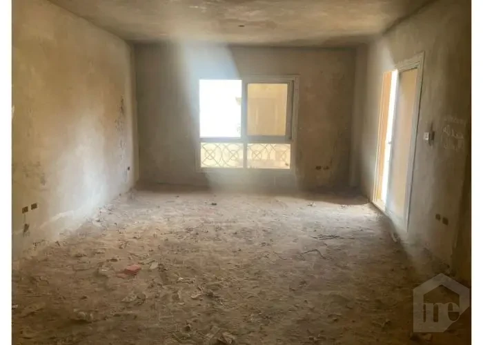 Apartment For Sale In  Al Reqaba Al Edaria