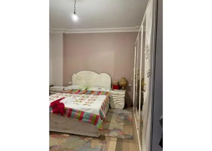 شقه للبيع في القاهره الجديده