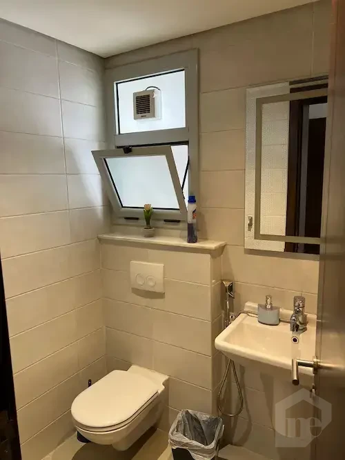 سعر أقل من السوق | شقة مفروشة للبيع في كايرو فستيفال سيتي