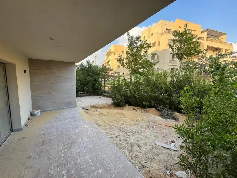 شقة للبيع في ديستريكت 5