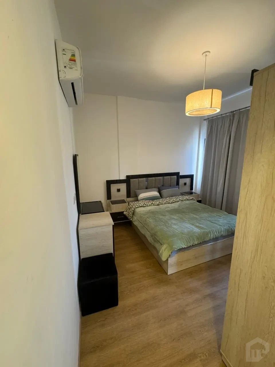 شقة مفروشة بالكامل للبيع في كمبوند فيفث سكوير – التجمع الخامس