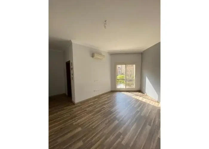 Apartment For Sale In Katameya Plaza