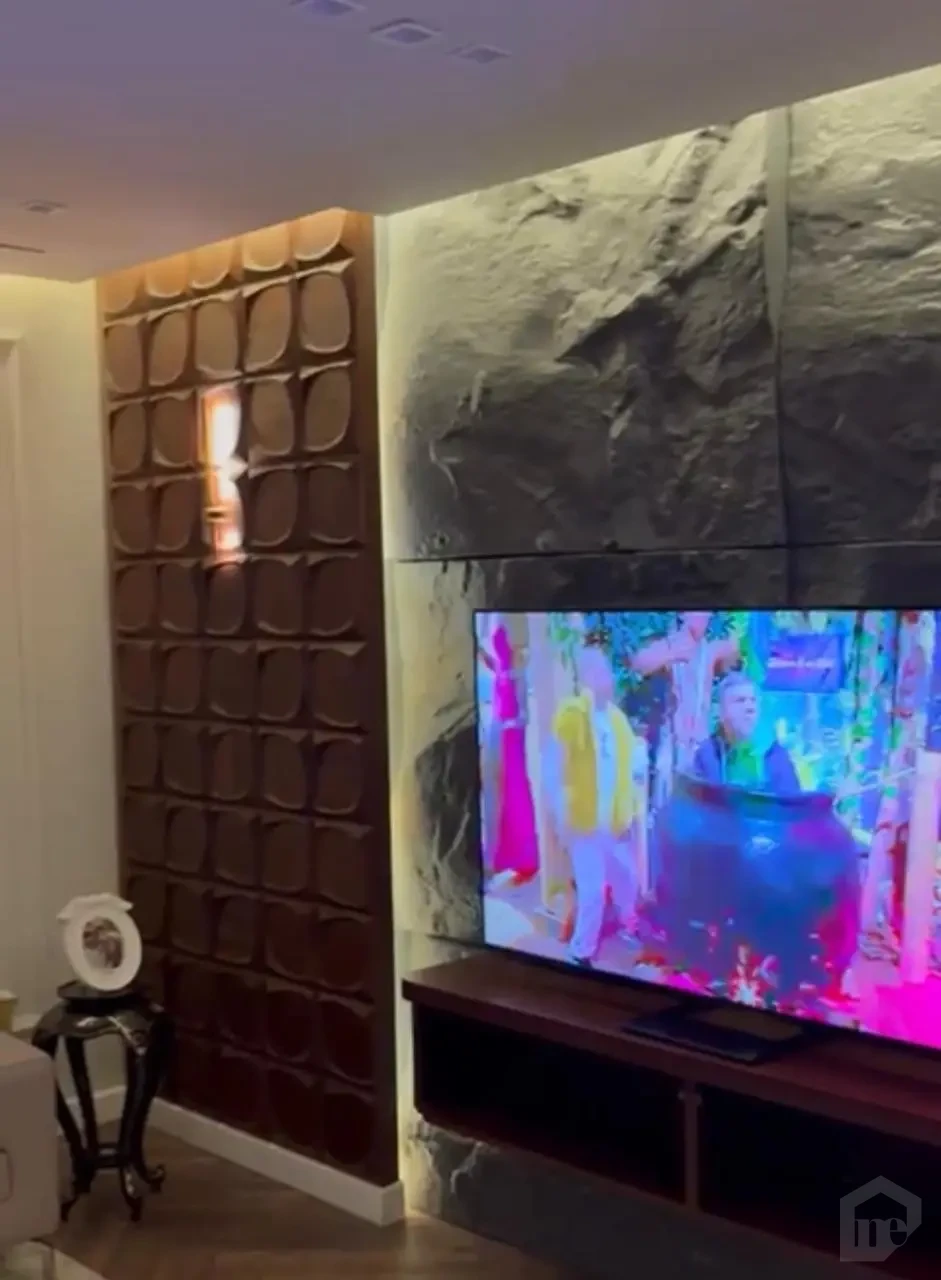 شقة للبيع بحديقة خاصة