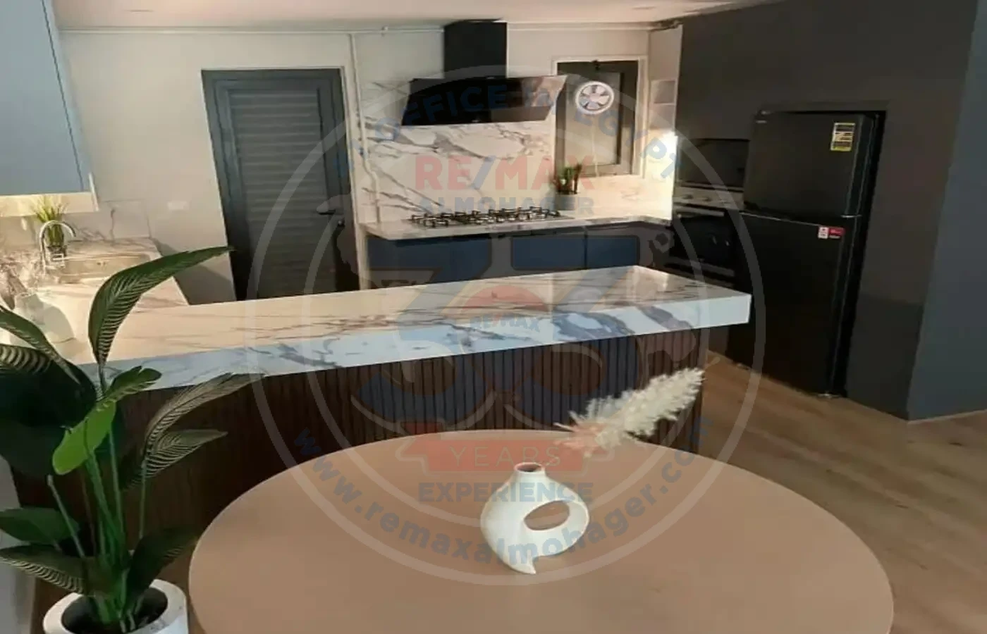 شقة للبيع فى ليك فيو ريزيدنس 2 نوم