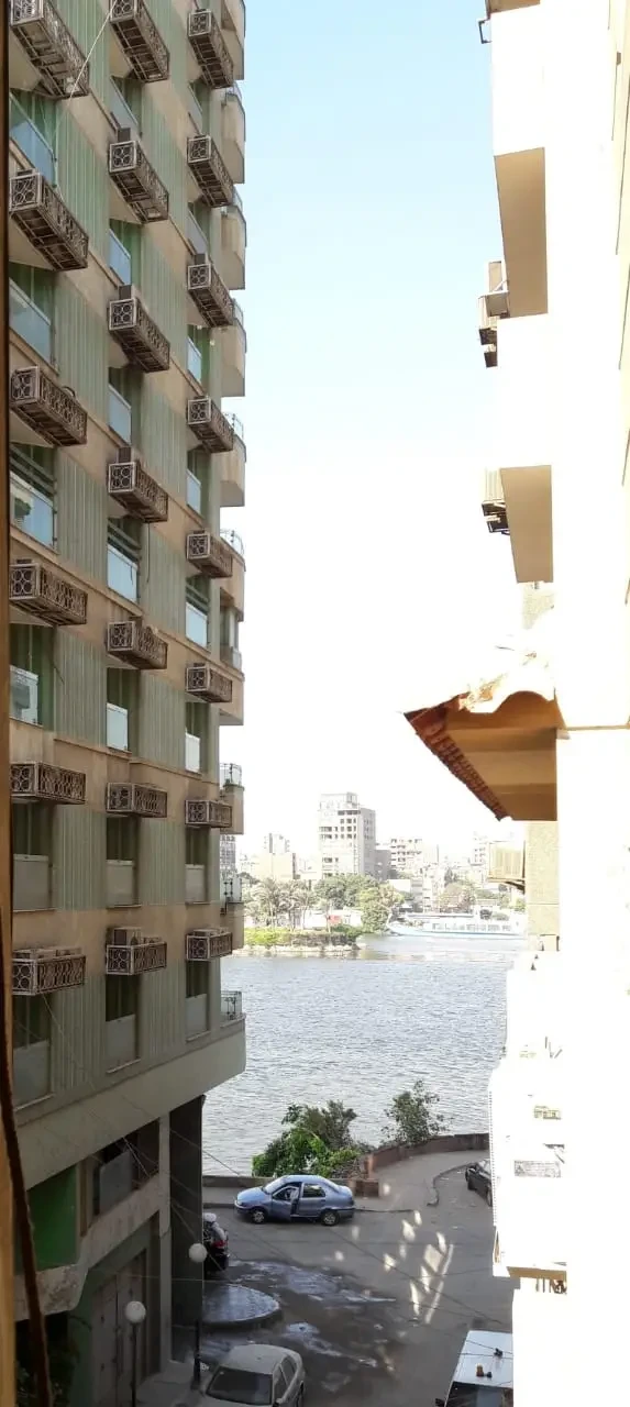Nile View Apartment for Sale in Manial El Roda