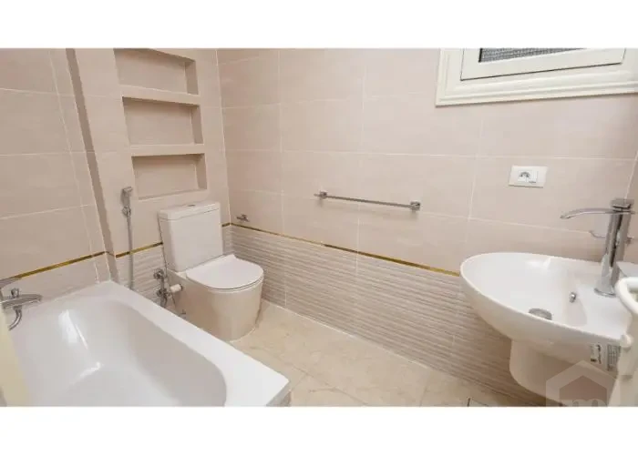 Flat For Sale In Alexandria