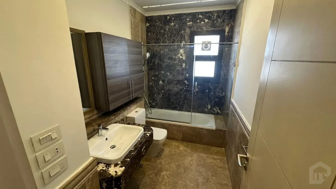 شقة رخام مستورد