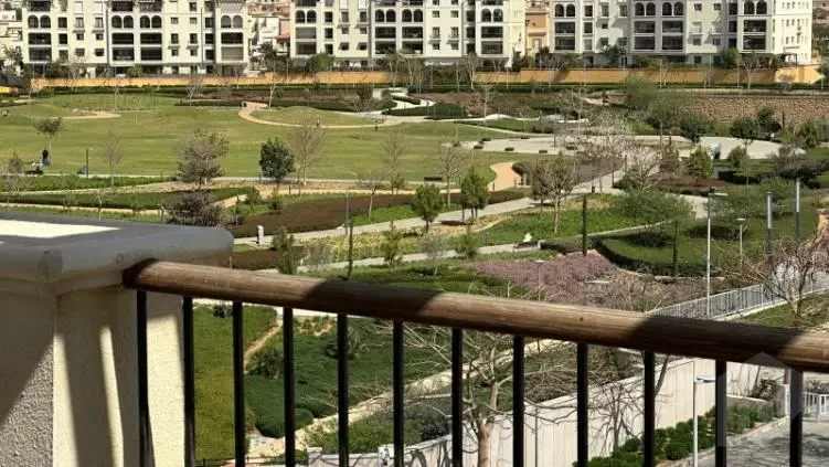 شقة للبيع ميفيدا