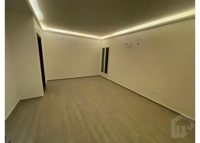 للبيع في ماونتن فيو هايد بارك