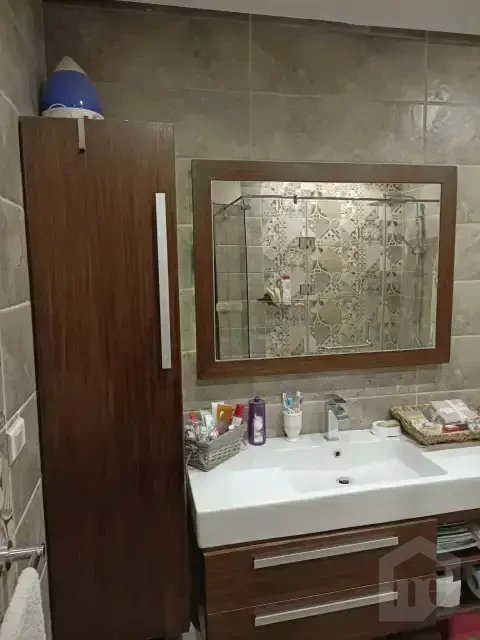 شقة للبيع شارع أحمد الزمر