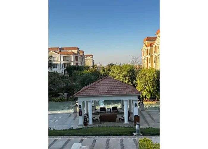 للبيع في ريجينتس سكوير