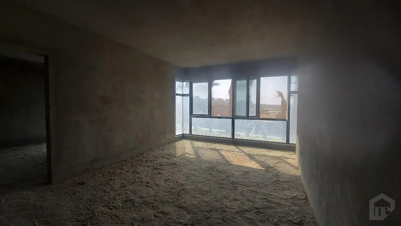 شقه للبيع في سوديك فيليت