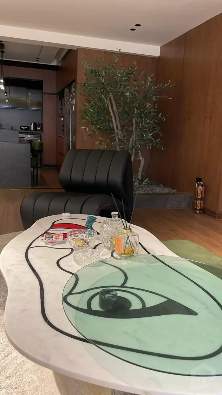 شقة كاش في تاج سيتي القاهرة الجديدة