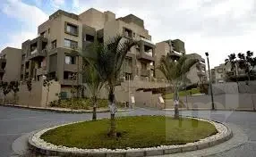 للبيع في ذا فيلدج